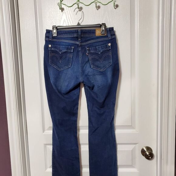 šHostāPickšLevi'sāJeans - Picture 3 of 7